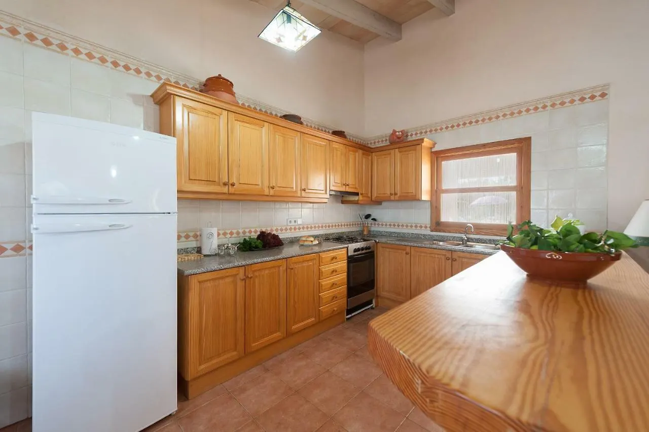 Vila Son Rossinyol Llubí